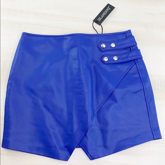 BLANKNYC Vegan Leather Snap Skirt in Blue My Mind - Picture 4 of 14